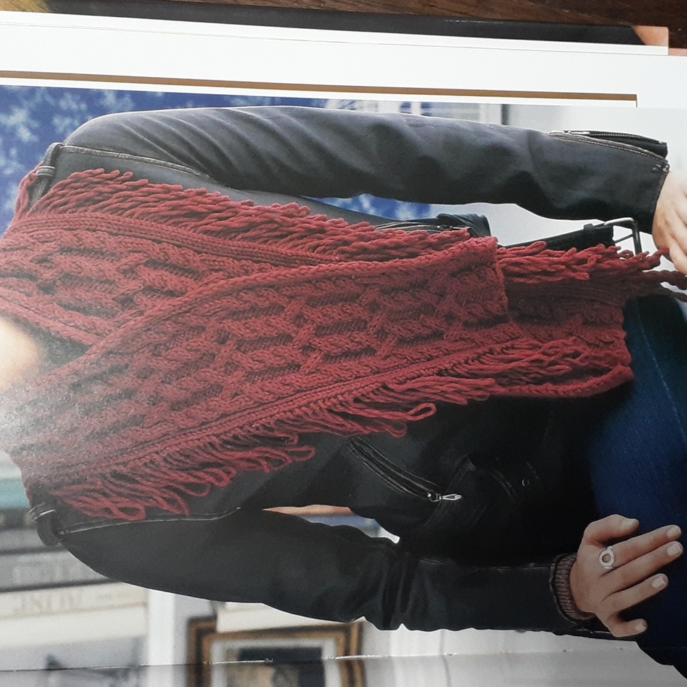 Nicky Epstein's Signature Scarves Dazzling Designs to Knit Scarf Pattern… - Picture 5 of 10